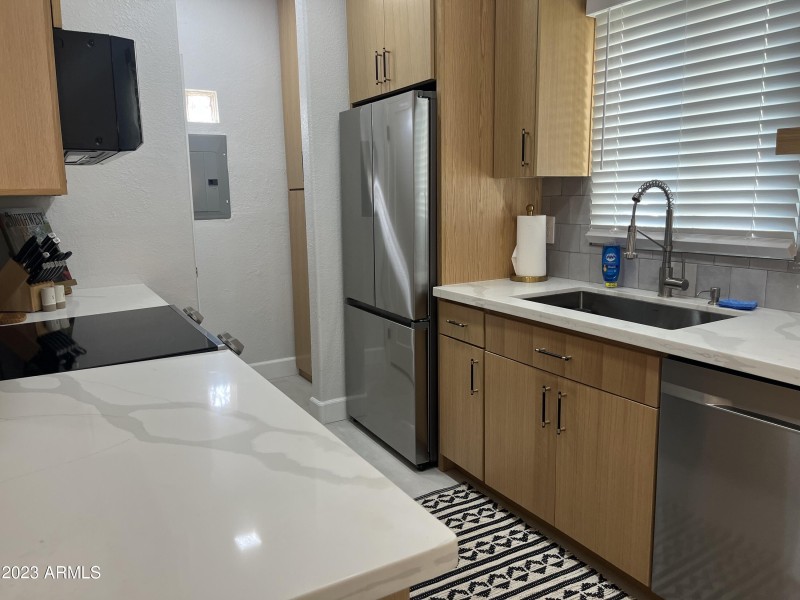 Reimagined and Modern with SS Appliances