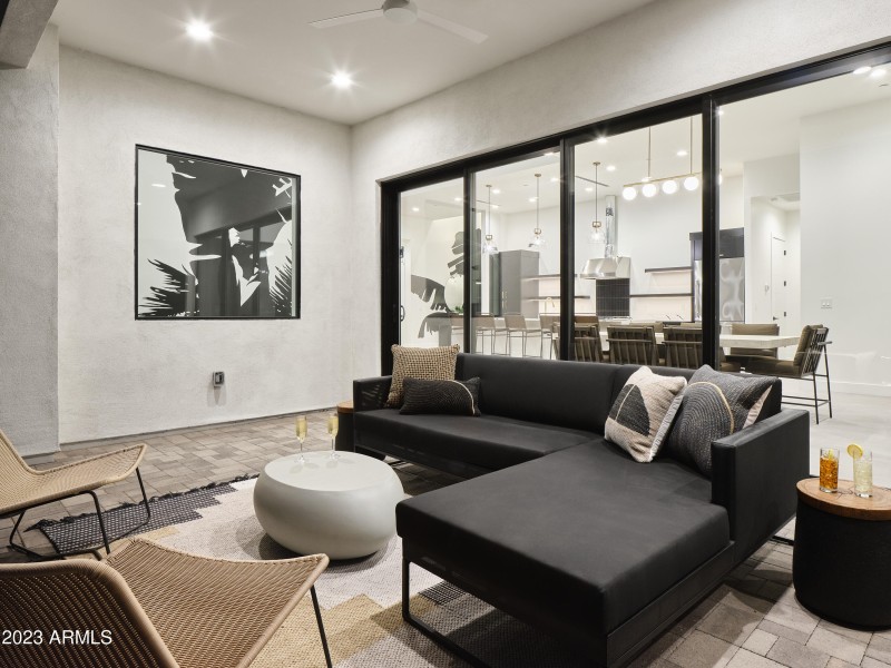 YIMAGECO_13625N88thPl_Twilight_WEB_7