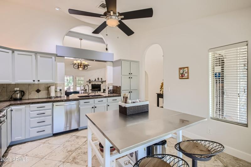 11 Kitchen