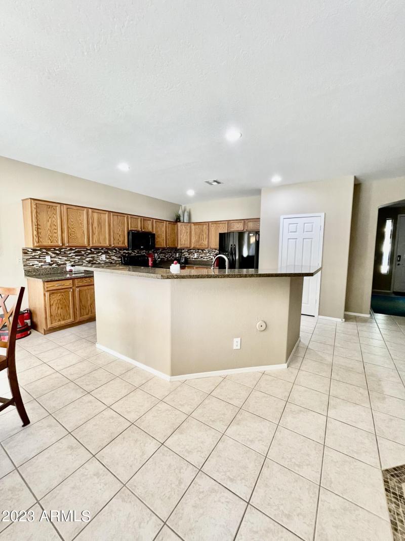 A9824646-3F18-4A93-A43D-88A6E19B14CB