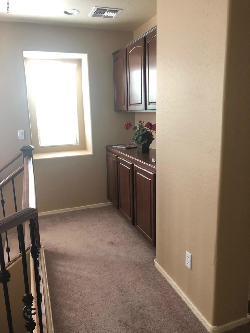 2551 149th upstairs Hall