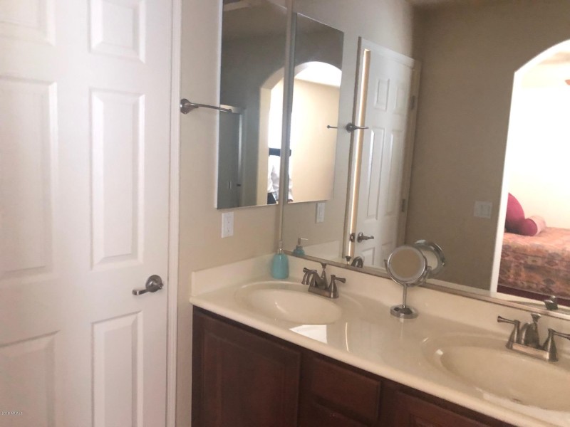 2551 149th bathroom 2