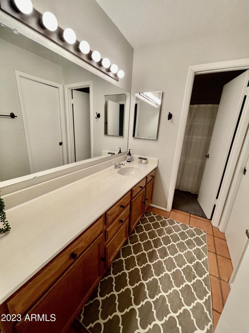 3E03D7CC-ABE5-40C1-8D5D-FD0D30C7EFD2