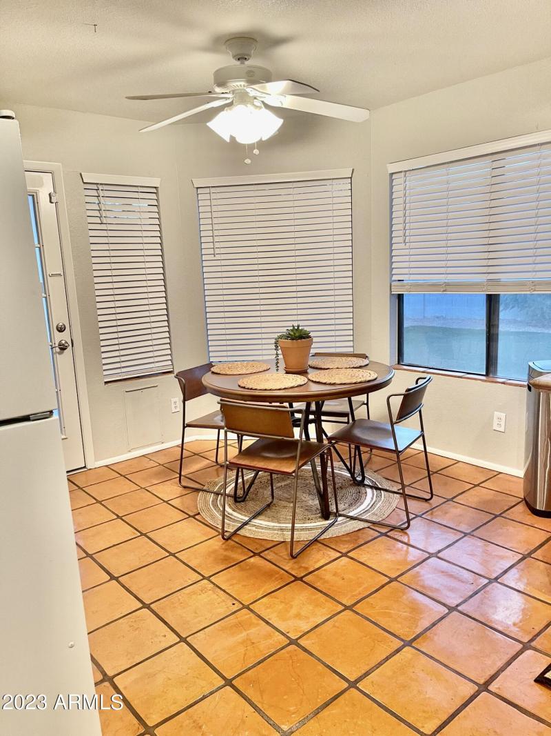 9C37A015-7304-4D5F-BB23-4558B8F00385