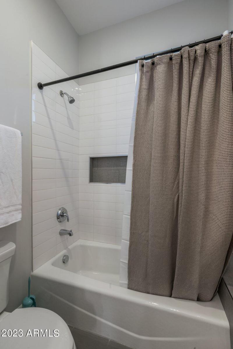 Guest Bathroom Shower 4