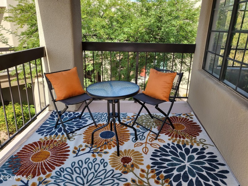 dining side of the double balcony