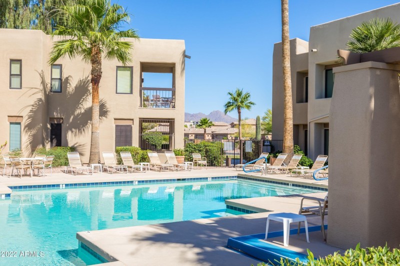 pool to McDowell Mt view