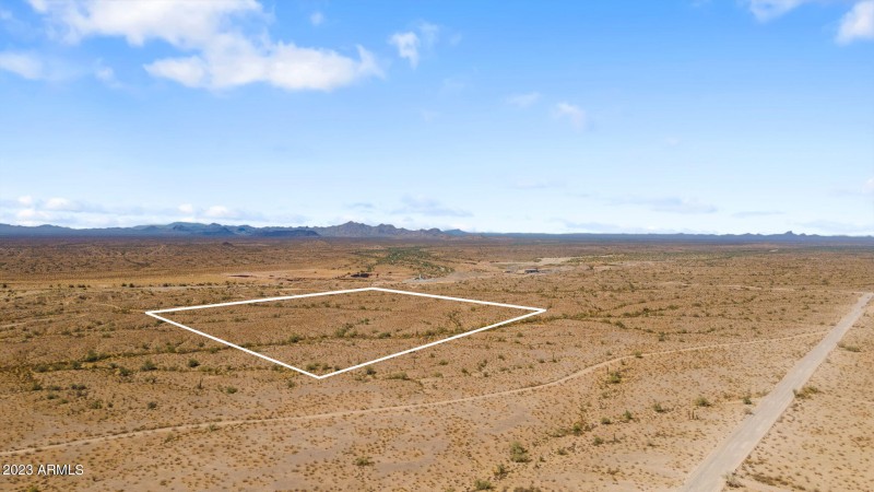 12-web-or-mls-DJI_0571