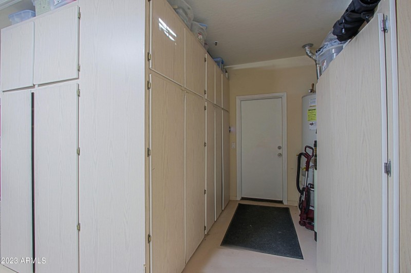 Garage 2