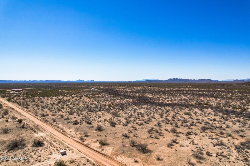 SAGUARO HILLS