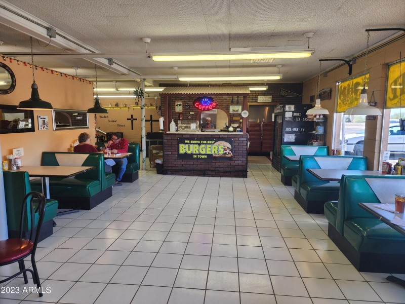 Cafe Open 2
