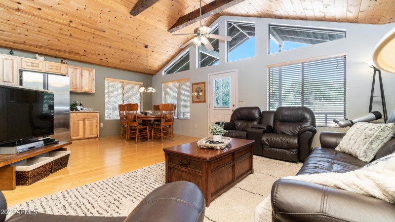 131 Jackshoe Trail Interior Photos-23