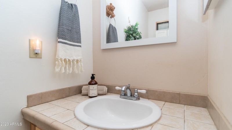 bed 1 w/ half bath