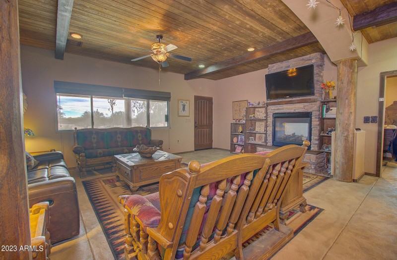 Propane fireplace