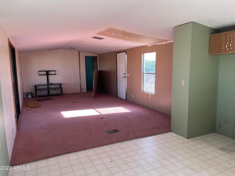 Living Room O_oRlmkN