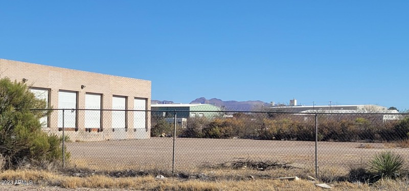 50 W 9th St side of property