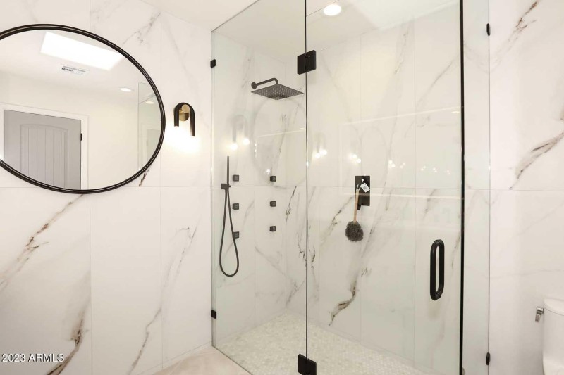 Hall Bath-Shower