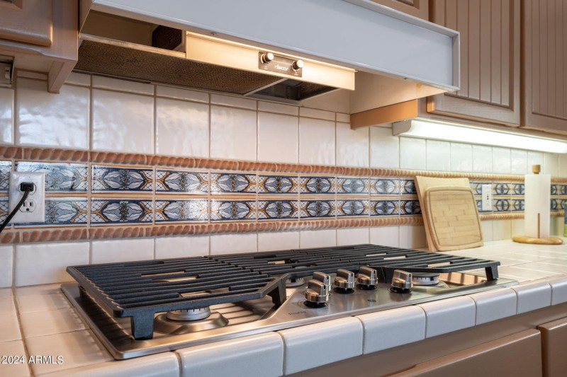 11-web-or-mls-7500-e-boulders-pkwy-72