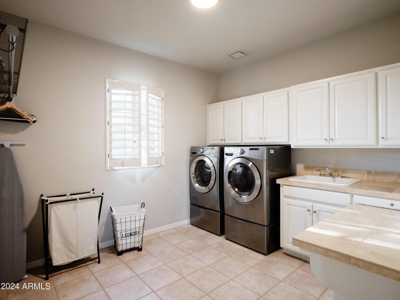 PropertyImageCo_9925N131stPl_WEB-13