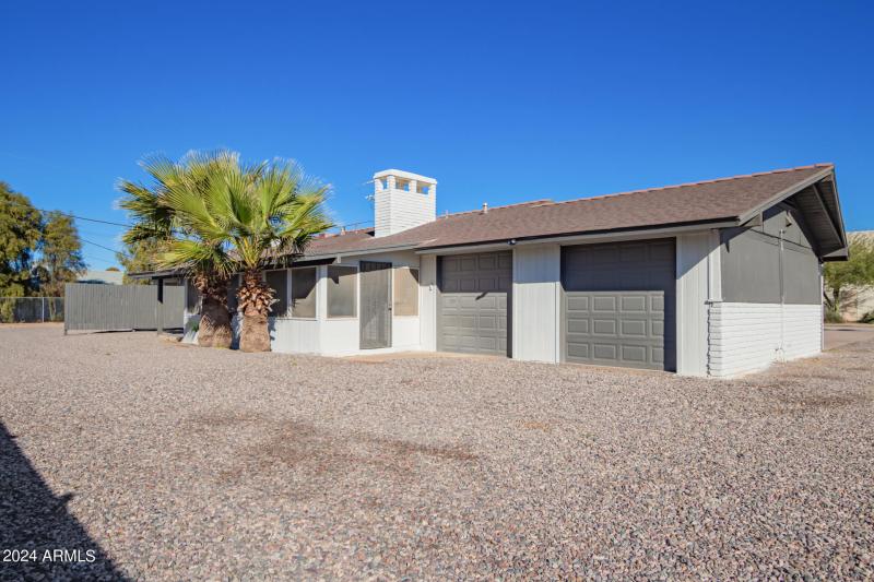 Garage - 19754 Condrey Ave