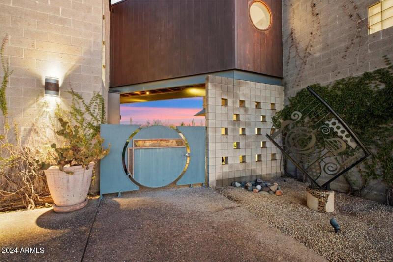 Courtyard Entry