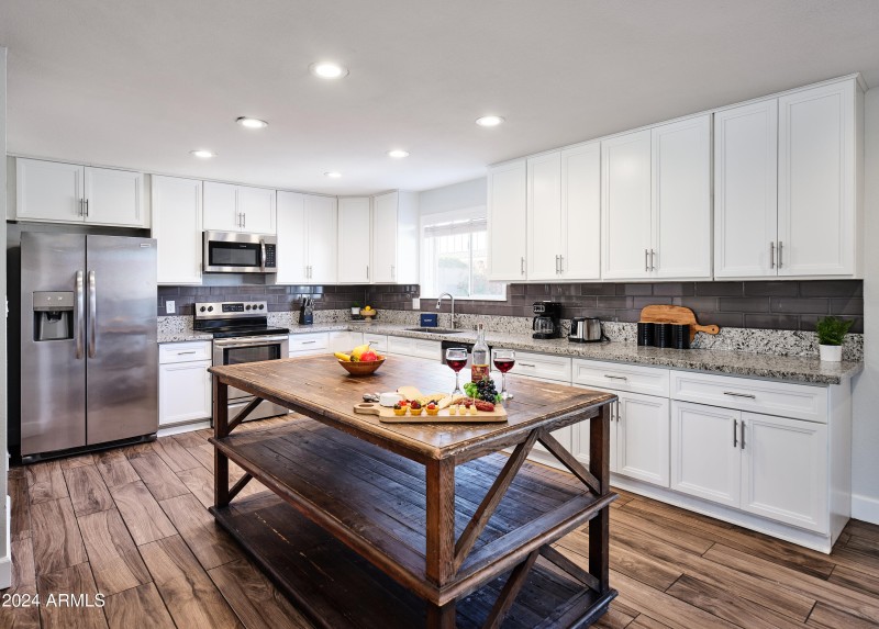 PropertyImageCo_8444EPiccadillyRd_WEB_8