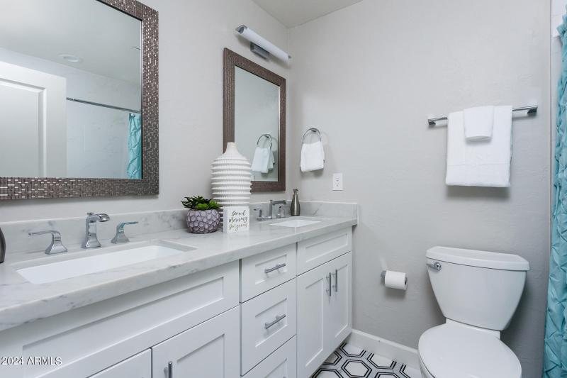 Bathroom-With-Dual-Sinks