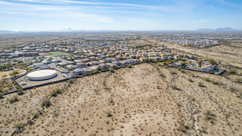 06 - North Thomas