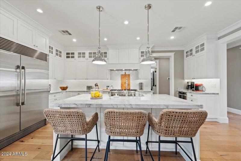 14-4549 E. Calle Tuberia 08