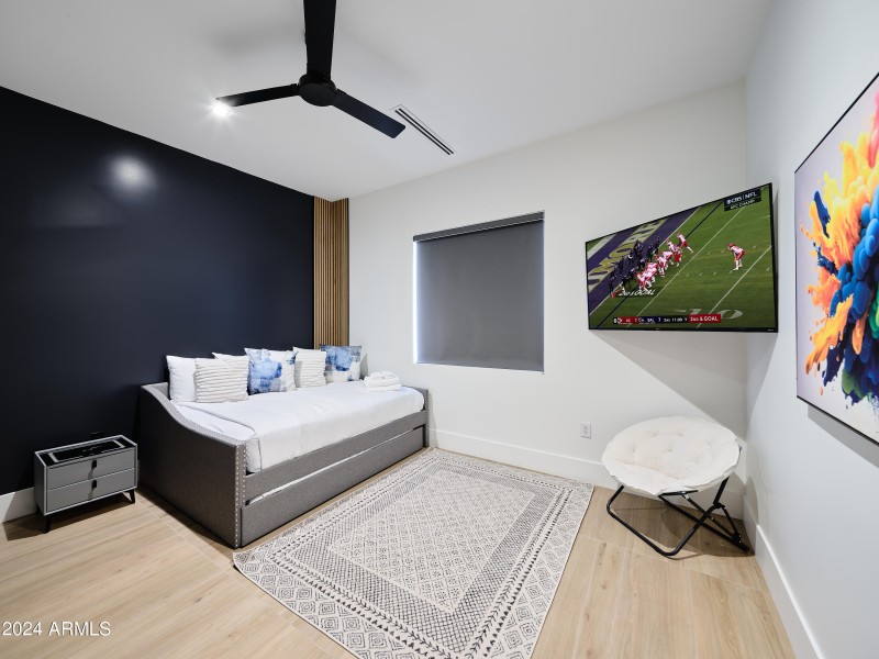 PropertyImageCo_7707E3rdSt_WEB_30