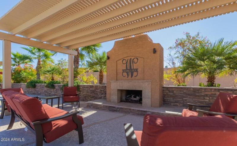 The Lakes Lounge Area