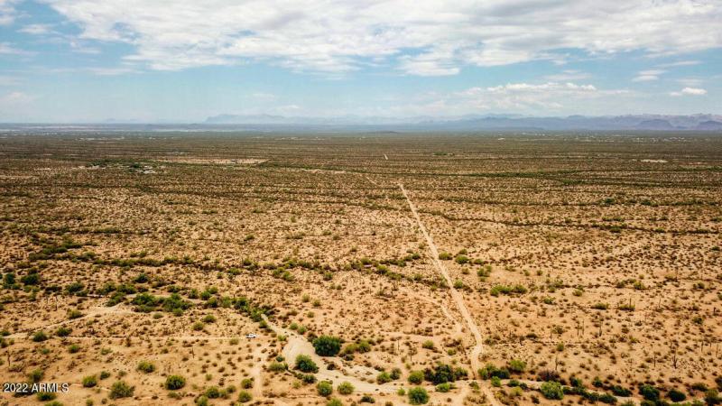 ECC69D20-A29A-4DFF-B1F6-D593D14A952D_1_1