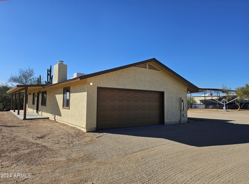 2 Car Garage