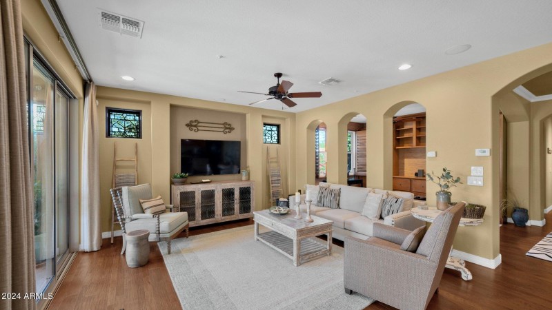 12-web-or-mls-DSC09002