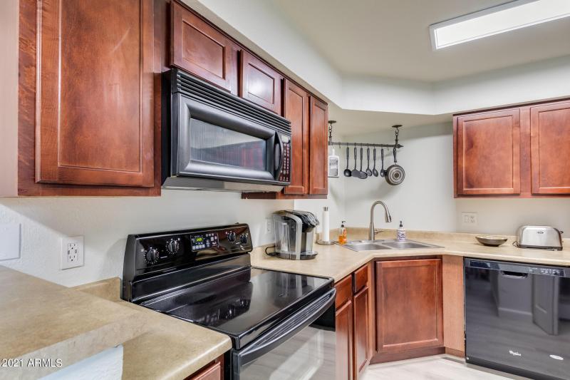 0012-11-Mountainview