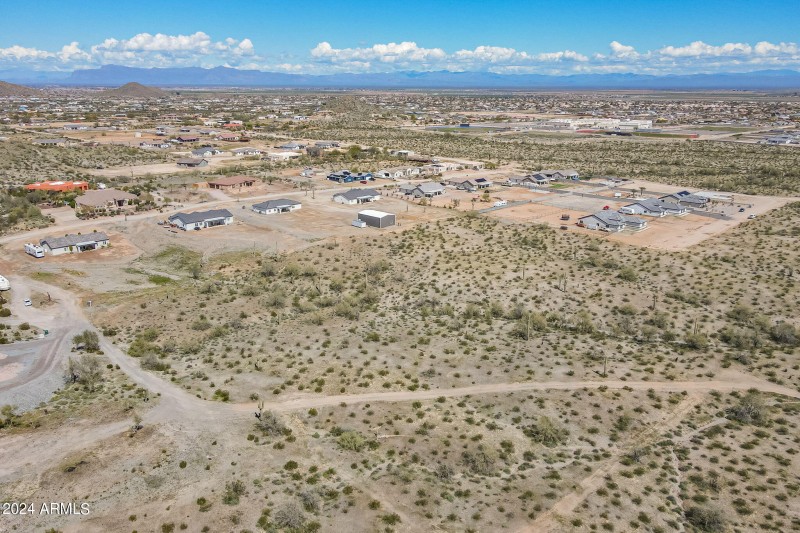2-web-or-mls-Sandridge-Aerial-2