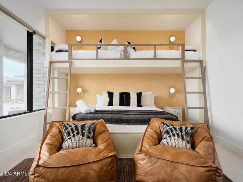 PropertyImageCo_13649N88thPl_WEB_6