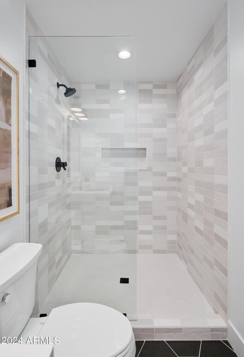 PropertyImageCo_5402EMarilynRd_WEB_11