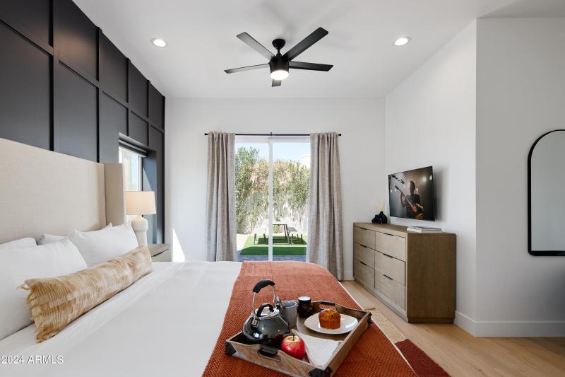 PropertyImageCo_5402EMarilynRd_WEB_16