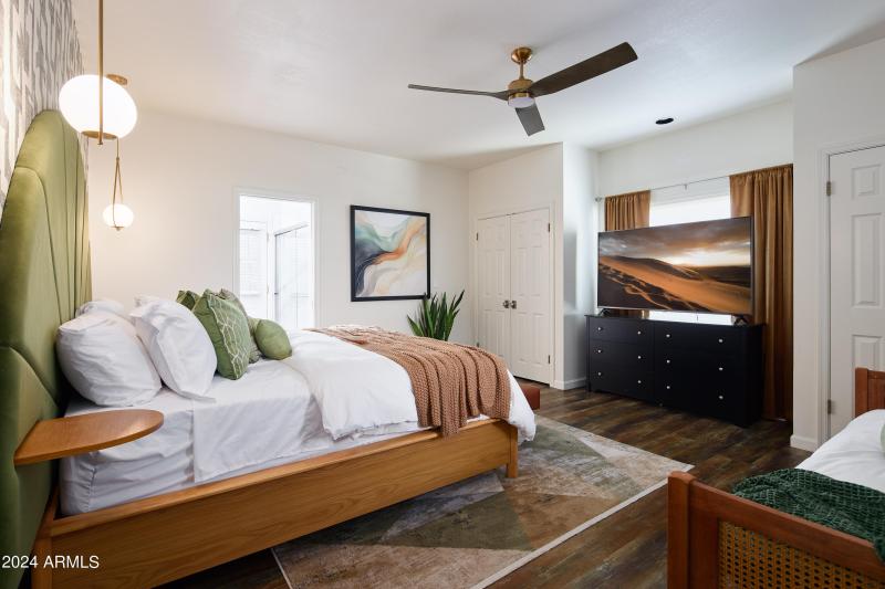 Master Bedroom 1 of 1