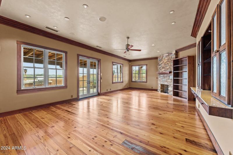 Formal Dining & Living Rm