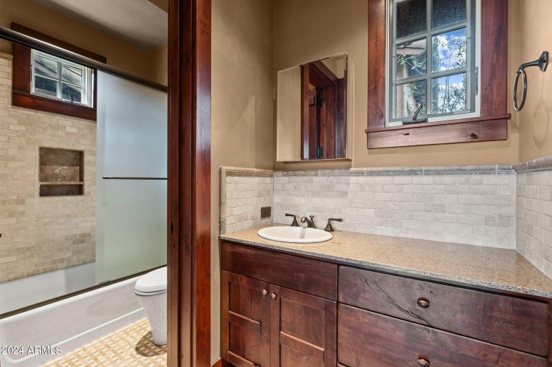 Casita Bathroom