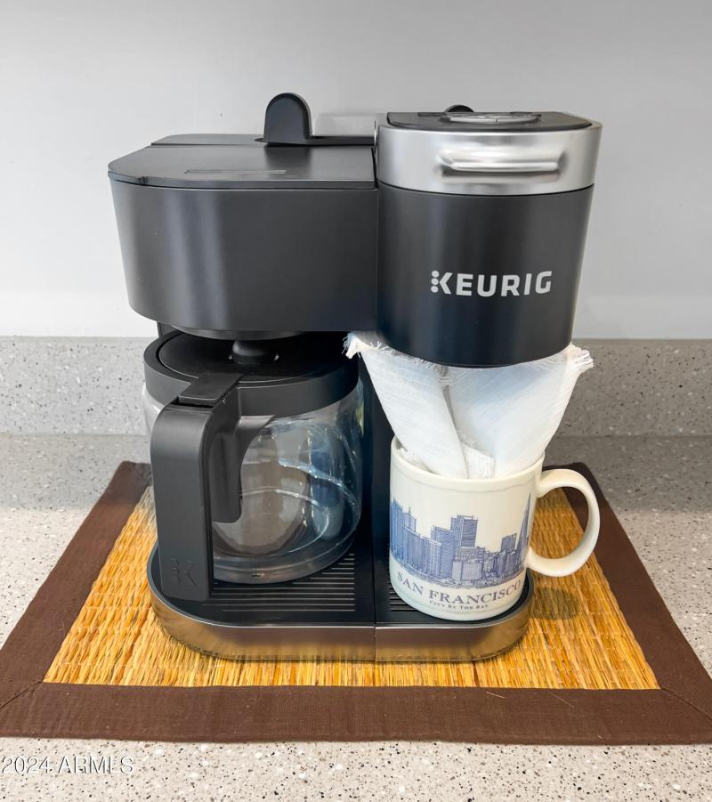 7103a0dd-472f-4bef-9ce7-60f553c932dc cop