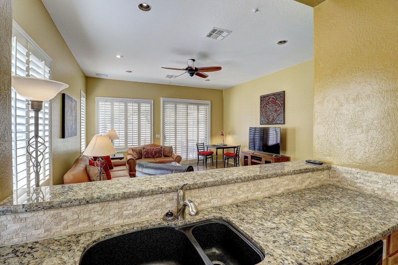 IMG_8706_07_08_09_10