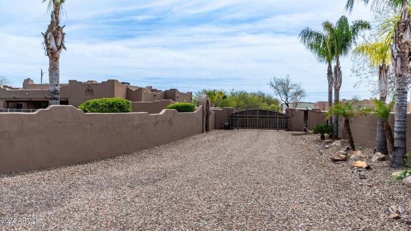 602 W Ridgecrest Rd-39
