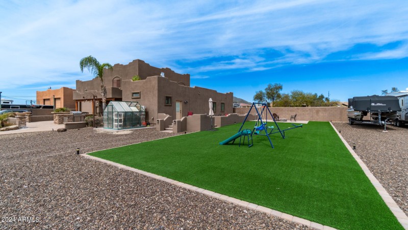 602 W Ridgecrest Rd-43