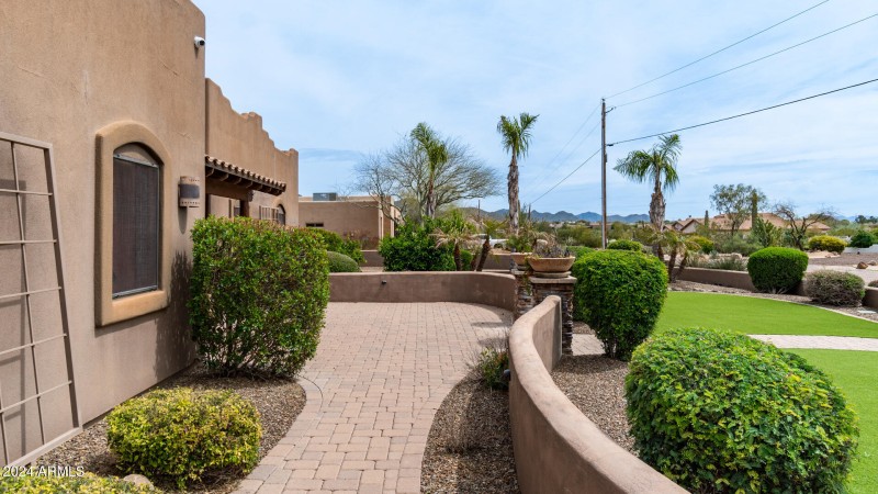 602 W Ridgecrest Rd-45