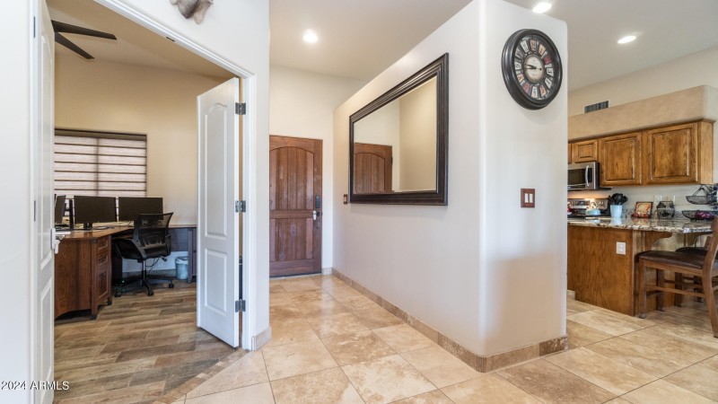 602 W Ridgecrest Rd-55