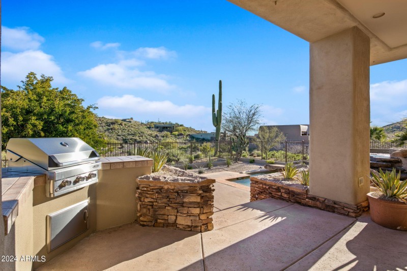 53-web-or-mls-Grill Patios