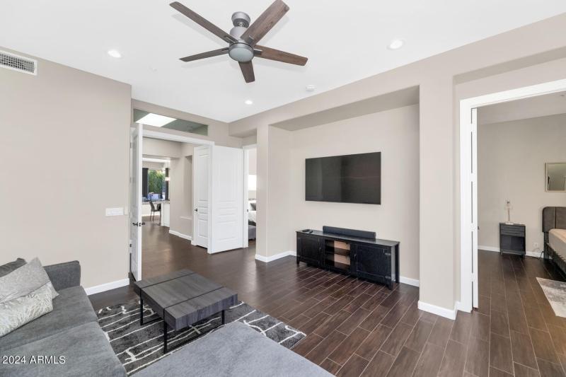 10940 E Cosmos Cir-large-025-036-10940 E